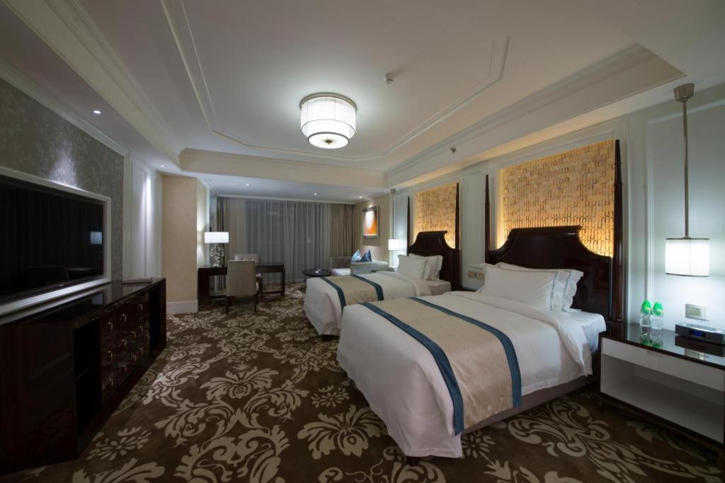 เลค เพียดมองต์ อินเตอร์เนชันแนล โฮเต็ล Hotel กวางโจว ภายนอก รูปภาพ